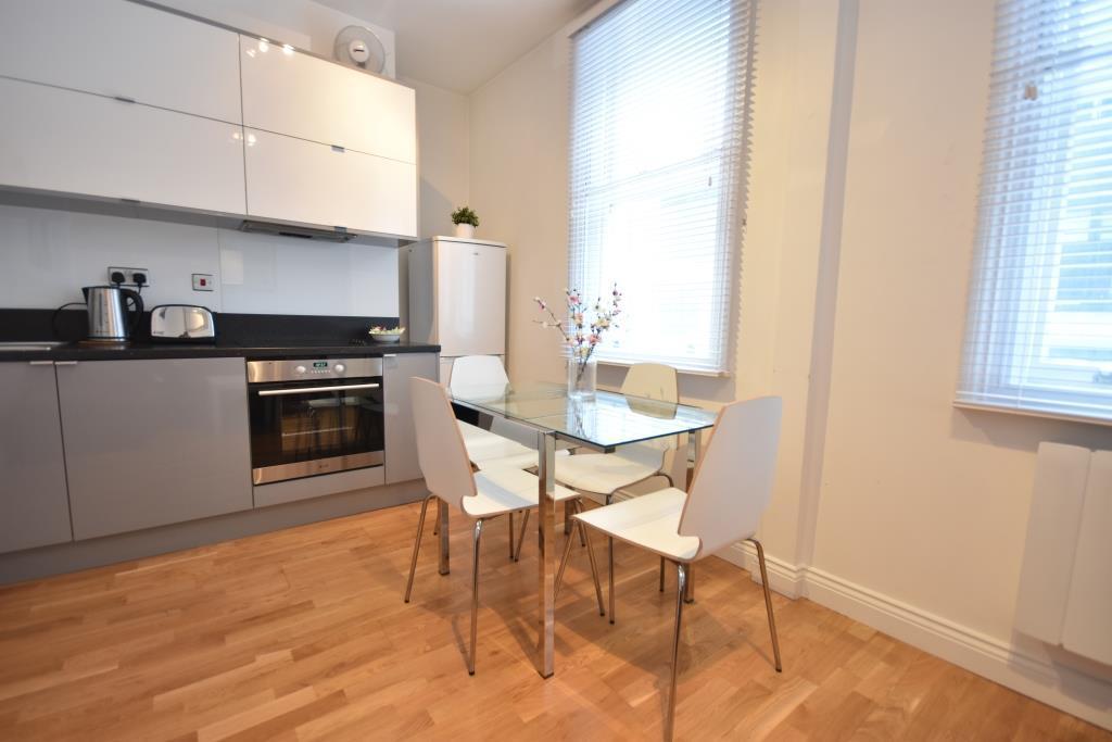 Apt 2, Soho Apartments 1St Floor By Indigo Flats Londra Esterno foto